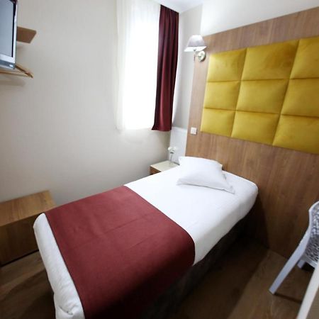 Sun Hotel Saint-Gilles Екстериор снимка