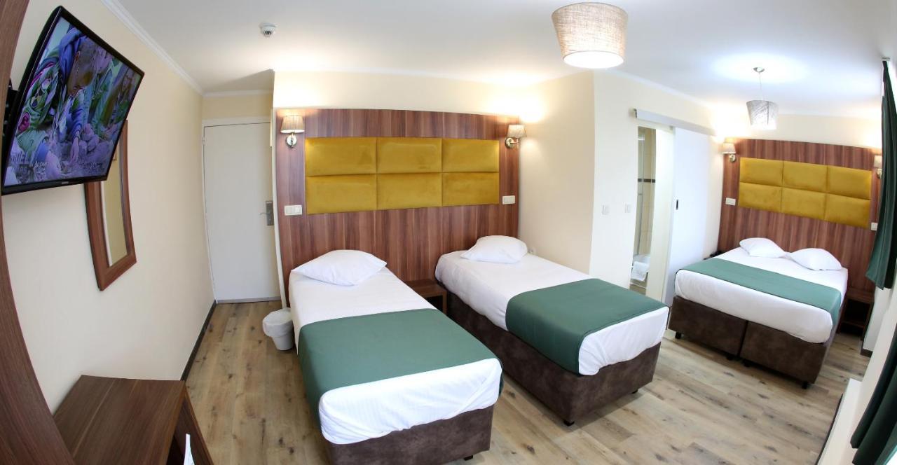 Sun Hotel Saint-Gilles Екстериор снимка